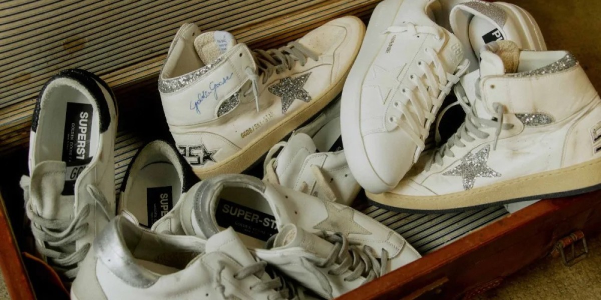 A collection with Golden Goose Sneakers Sale a casual soul but a versatile attitude