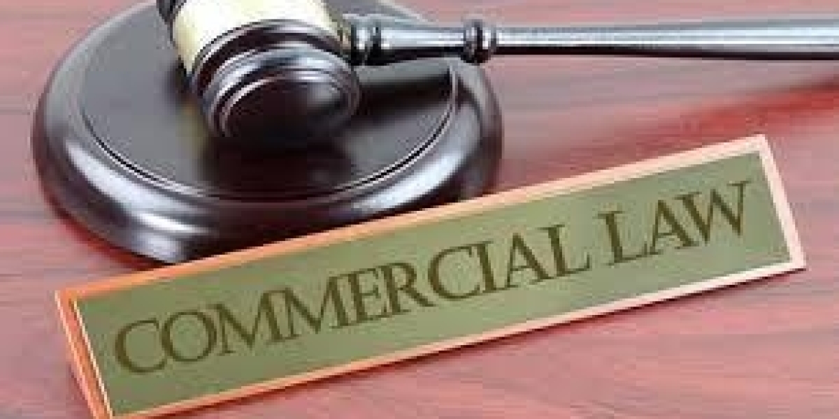 Common Business Issues a Commercial Lawyer Can Resolve