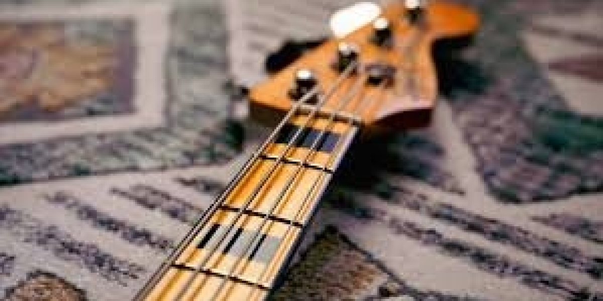 Techniques You'll Learn in Advanced Bass Guitar Classes in Utrecht