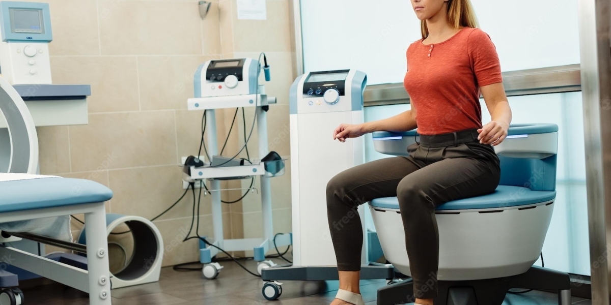 Pelvic Floor Physical Therapy vs. Kegel Exercises: What’s the Difference?