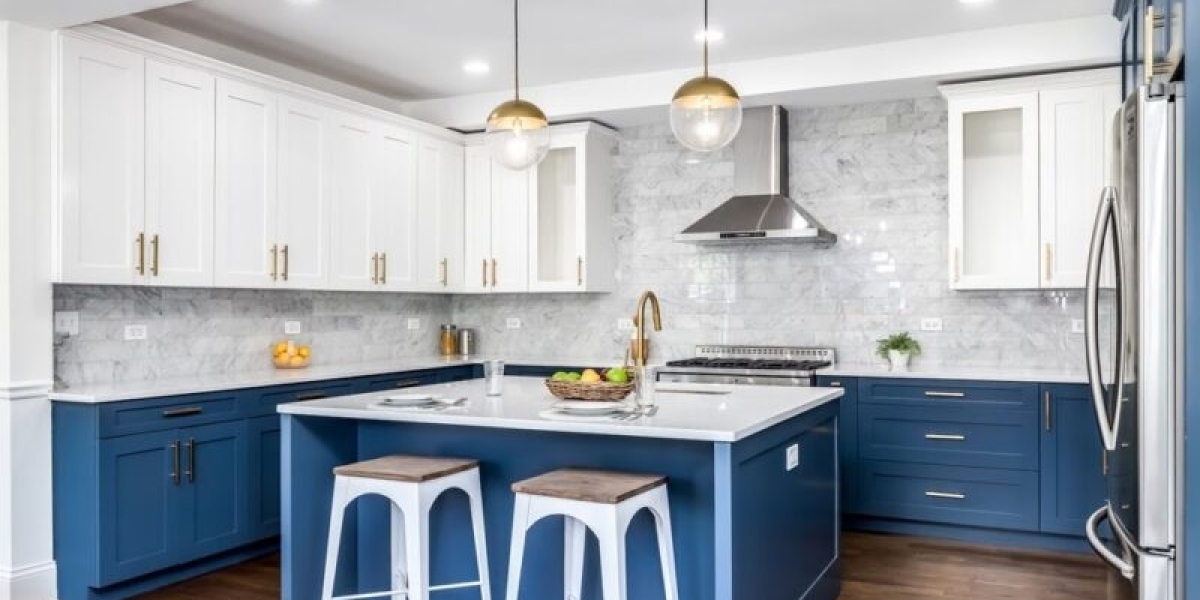 Trending Now: Popular Colors for Kitchen Cabinet Makeovers in 2025