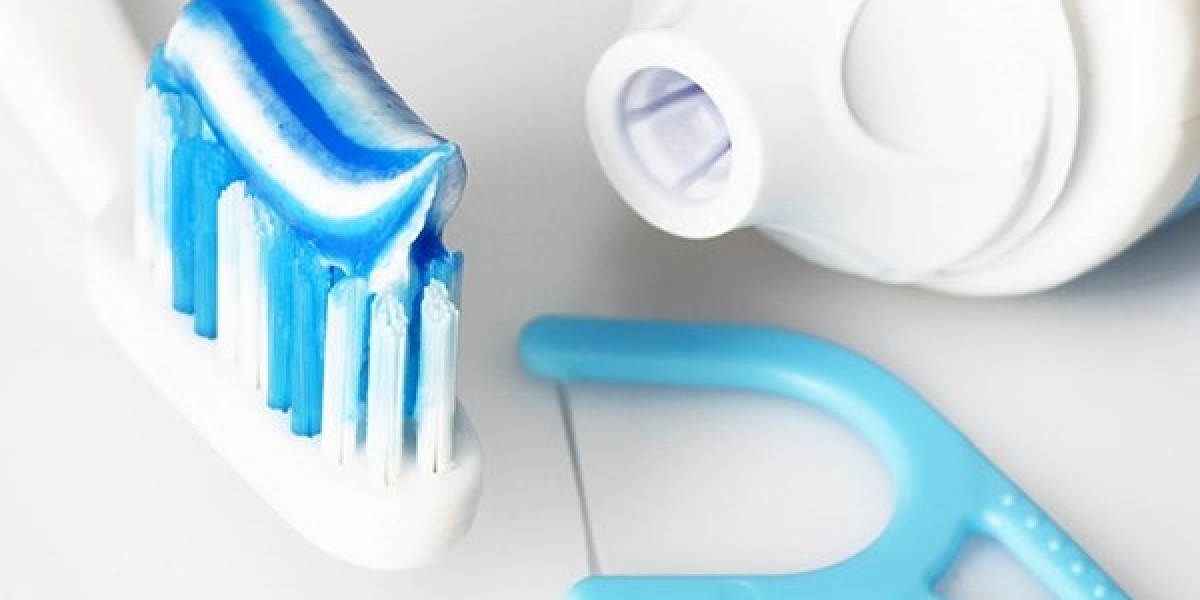 Ultimate Guide to Brushing & Flossing Teeth for Health